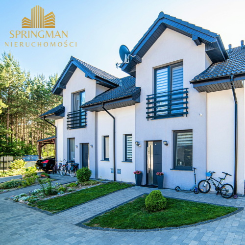 White Black Bold Minimalist Beauty Blogger Logo (1)